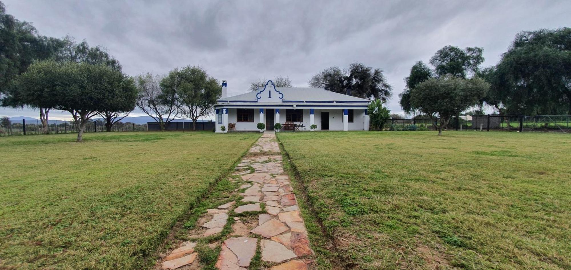 Vila Karoo Leeu Self Catering Oudtshoorn Exteriér fotografie