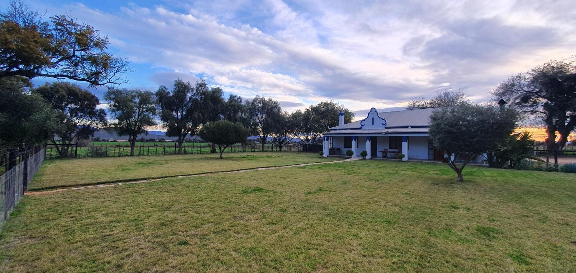 Vila Karoo Leeu Self Catering Oudtshoorn Exteriér fotografie